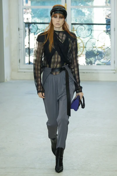 Look 34